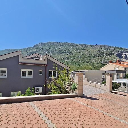 Apartments Josip Žrnovnica Buitenkant foto
